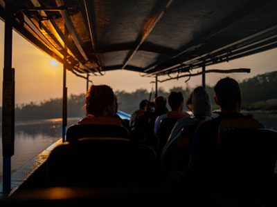 Bootsfahrt auf dem Rio Tambopata – Amazonasgebiet – Peru